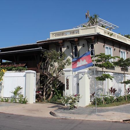 Makk Hotel Kampot Exterior photo