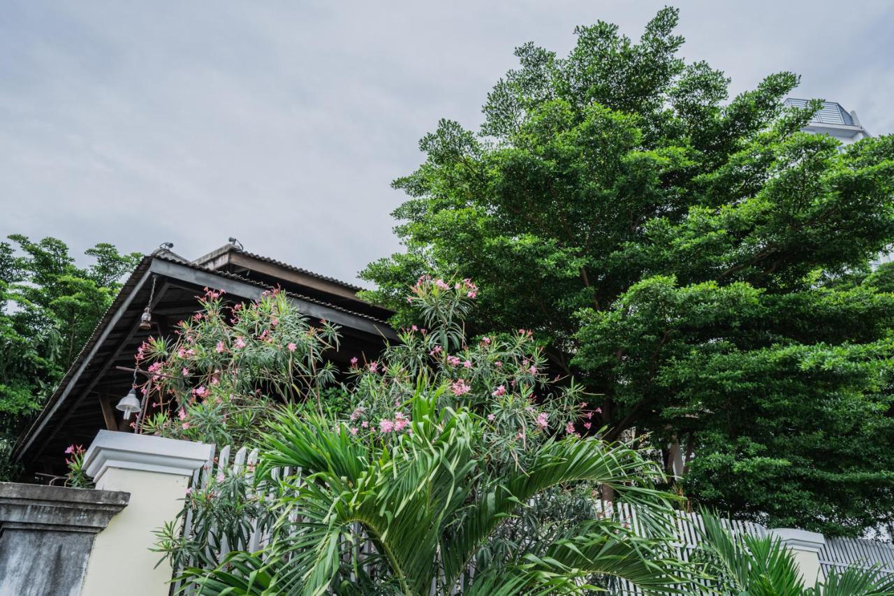 Makk Hotel Kampot Exterior photo
