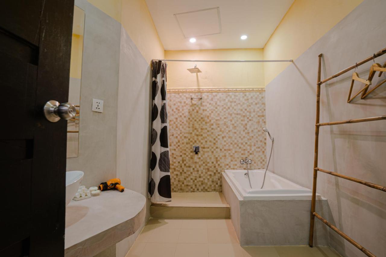 Makk Hotel Kampot Exterior photo