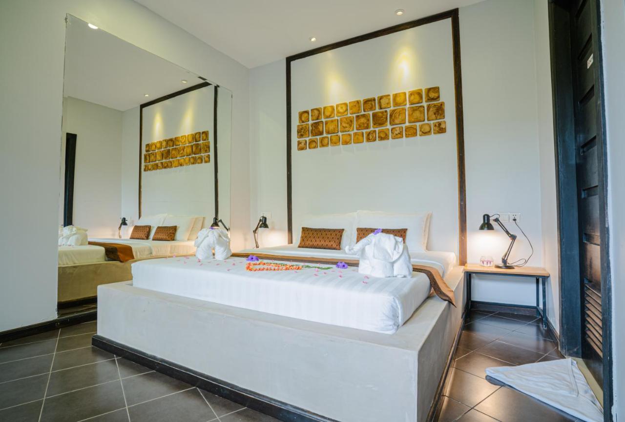 Makk Hotel Kampot Exterior photo