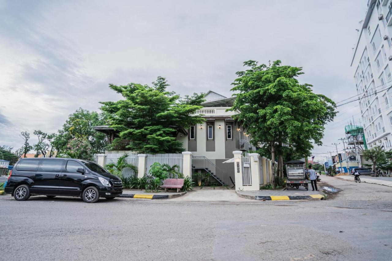 Makk Hotel Kampot Exterior photo